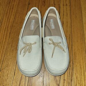 Walk Hero Comfort and Support Tan Boat Beige Loafer Slip On Shoes Women's 11